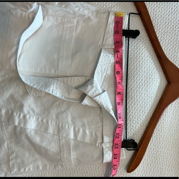 Ann Taylor Belted Skirt NWT 
Size:2 - Picture 6 of 11